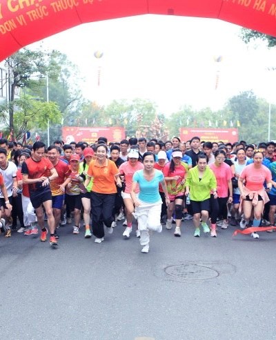 Bộ Công an: Khai mạc Ngày chạy Olympic vì sức khỏe toàn dân - Anh 4