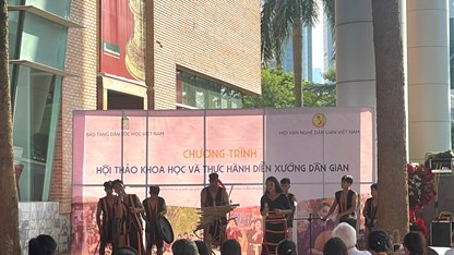 Những “báu vật nhân văn sống” với việc bảo tồn văn hóa, văn nghệ dân gian 