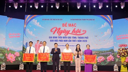 Đồng Tháp giành giải Nhất toàn đoàn tại Ngày hội Gia đình tiêu biểu khu vực phía Nam