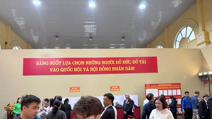 Hà Nội: Cử tri Ba Đình nô nức thực hiện quyền làm chủ