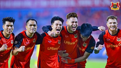 Highlight Ninh Bình vs PVF-CAND: Tân HLV Bae Ji-won ra mắt như mơ