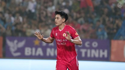 Highlight CAHN vs SLNA: Đình Bắc lập hat-trick, chiến thắng tưng bừng