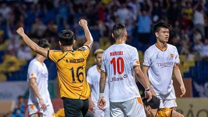 Highlight Thanh Hoá vs HAGL: Abdurakhmanov phản lưới rồi lập công