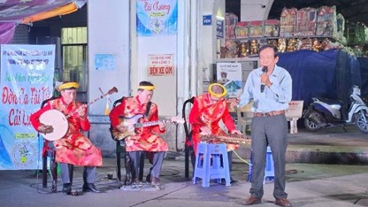 Câu ca còn hẹn người về