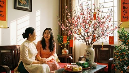 Vì sao mẹ chỉ nhận cành đào nhỏ ngày Tết khi con gái đã đi lấy chồng?