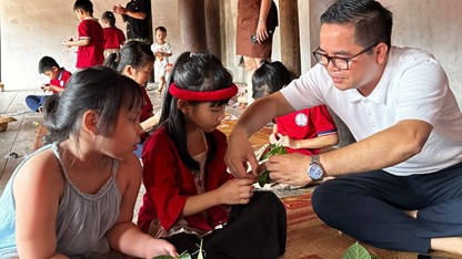 Trung thu lung linh sắc màu di sản 