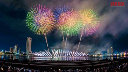Mãn nhãn với cuộc so tài pháo hoa Việt Nam - Pháp tại DIFF 2026