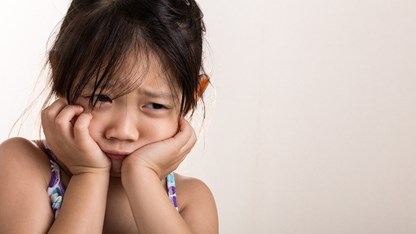 3 dấu hiệu chứng minh một đứa trẻ đang tự ti quá mức, nhìn là nhận ra ngay