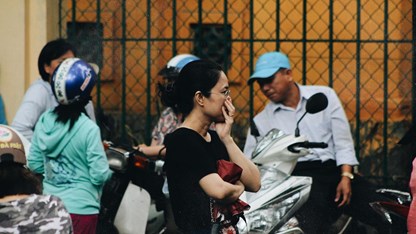 3 kiểu “hy sinh” của cha mẹ Việt vô tình tạo áp lực vô hình cho con