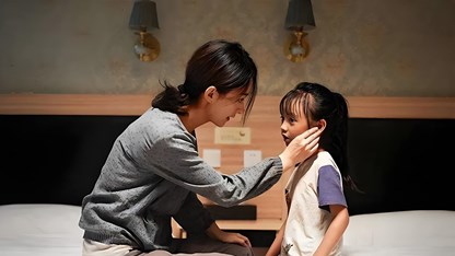 Hiệu ứng “lâu đài cát“: Cha mẹ thông minh phải biết quy tắc 30% để con không “ngợp” trước áp lực cuộc đời