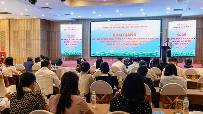 Nâng chuẩn đội ngũ trong giai đoạn mới