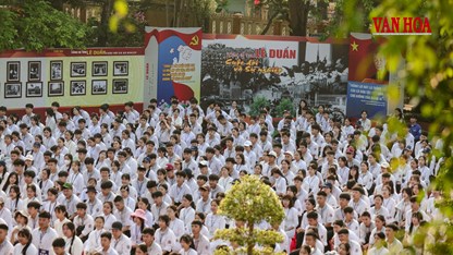 Quảng Trị: Khi học sinh “chạm” vào lịch sử qua triển lãm