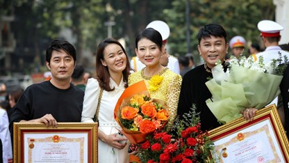 Đợt phong tặng Nghệ sĩ Nhân dân, Nghệ sĩ Ưu tú đầu tiên