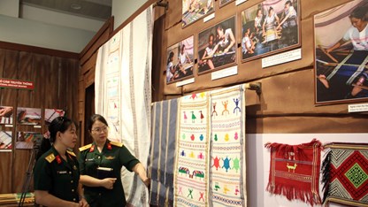 TP.HCM: Cuối năm, dòng người tìm về di tích, bảo tàng