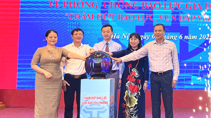 Hà Nội kiên trì, bền bỉ vì mái ấm không bạo lực