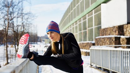 Bí quyết tập luyện an toàn ngoài trời trong mùa đông