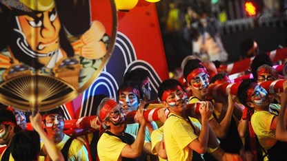  Tham chiếu các mô hình quốc tế