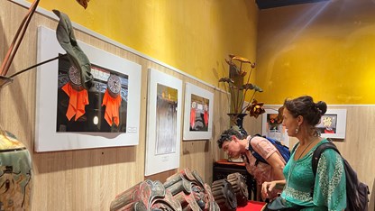  Chuyện ít biết về những chiếc “chốt cửa”