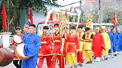 Rước Long Châu cầu mùa, lễ hội cầu ngư Lạch Trường hút khách