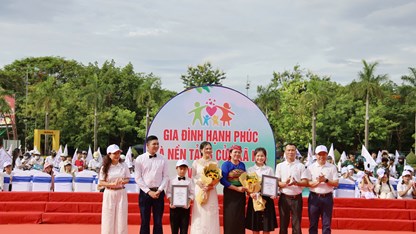 Thanh Hóa lan tỏa thông điệp yêu thương, xây dựng gia đình hạnh phúc trong thời đại mới