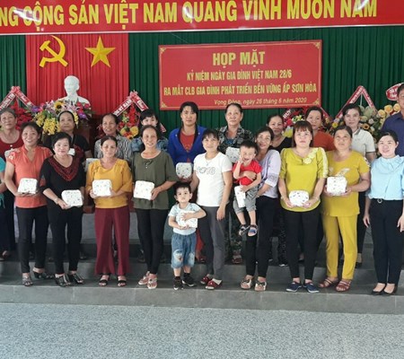 Tôn vinh nét đẹp văn hóa dưới mỗi ứng xử nếp nhà - Anh 5