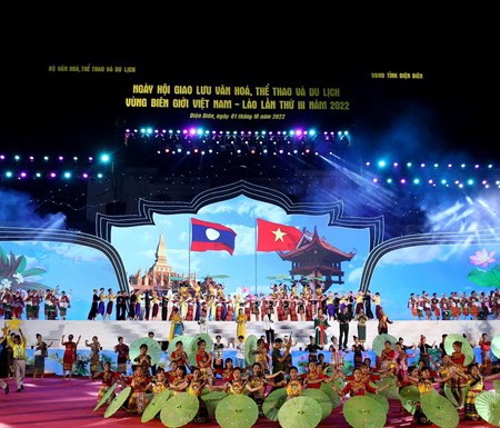 Tổ chức bình chọn 10 sự kiện văn hóa, thể thao và du lịch tiêu biểu năm 2022 - Anh 8