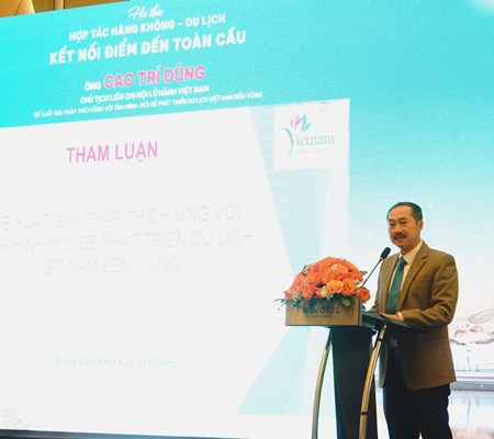 Báo Văn Hóa chủ trì tổ chức hội thảo “Hợp tác Hàng không - Du lịch: Kết nối điểm đến toàn cầu”: “ĐI TRƯỚC mở cửa sớm, nhưng visa và các thứ khác lại ĐI SAU rất xa” - Anh 3