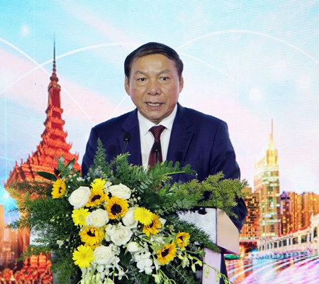 Các doanh nghiệp du lịch phải mạnh dạn hơn nữa, quyết liệt hơn nữa trong việc chuyển đổi số - Anh 3