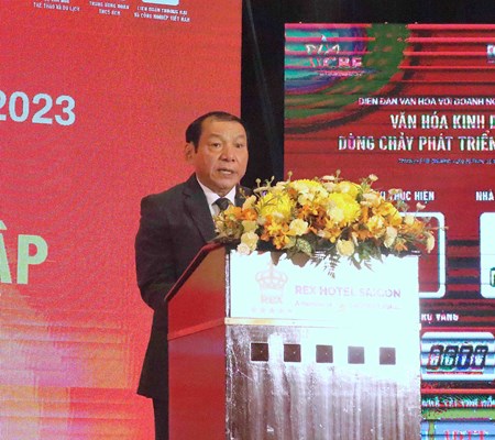 Xây dựng đội ngũ doanh nhân, doanh nghiệp Việt Nam: Lấy đạo đức, văn hóa kinh doanh làm cốt lõi - Anh 2