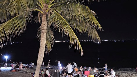 Khánh Hòa: Bãi biển giáp ranh Ninh Chử - Đông Hải bị ô nhiễm bởi tiếng ồn và rác thải