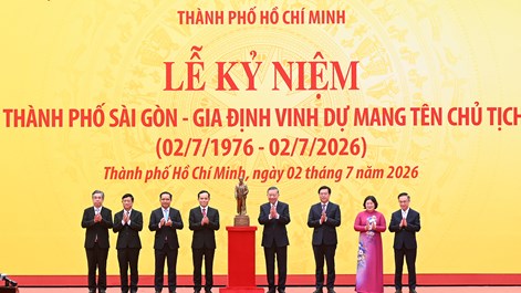 TP.HCM trọng thể kỷ niệm 50 năm Ngày Thành phố vinh dự mang tên Bác