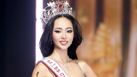 Tân Miss Charm Vietnam 2026 theo học chương trình sau đại học tại Mỹ
