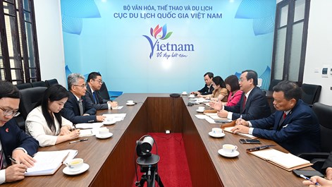 Phát triển các sản phẩm du lịch xuyên biên giới Việt Nam - Trung Quốc