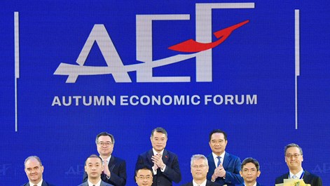 Thủ tướng chứng kiến TP.HCM công bố 12 dự án đầu tư vào các lĩnh vực trọng điểm