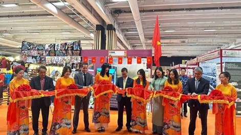    “Không gian Việt Nam” nổi bật tại Foire de Paris 2026