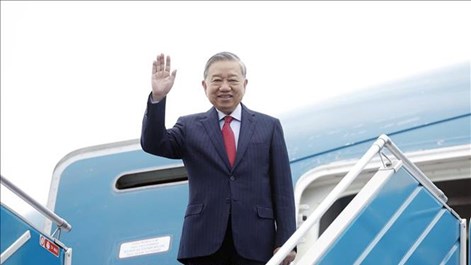 Tổng Bí thư Tô Lâm lên đường tham dự cuộc họp khai mạc Hội đồng Hòa bình về Gaza