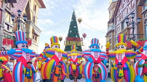 Có một Việt Nam rực rỡ và ấm áp trong mùa lễ Noel