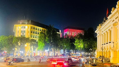Hà Nội tính mở không gian vui chơi 24/24h: Du khách sẽ làm gì sau nửa đêm?