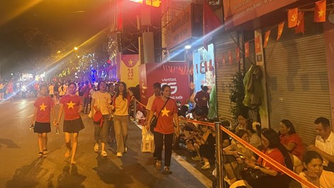 Kinh tế đêm: Thêm trải nghiệm để khách quốc tế không muốn đi ngủ sớm