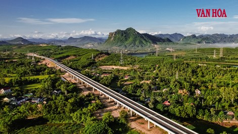 Hành trình nối di sản bằng tuyến đường sắt Huế - Phong Nha