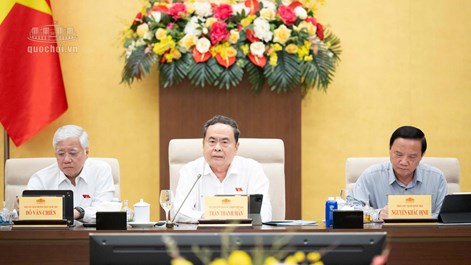 Khẩn trương lấy ý kiến nhân dân đối với việc sửa đổi Luật Đất đai và Bộ luật Hình sự