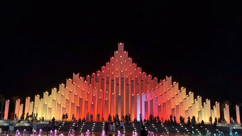 Tháp Tam Thắng chính thức mở cửa, đánh thức không gian biển Thùy Vân