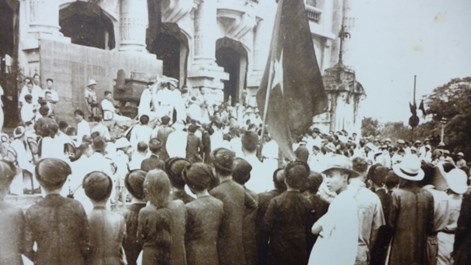 Thành lập Quỹ Độc lập (1945)