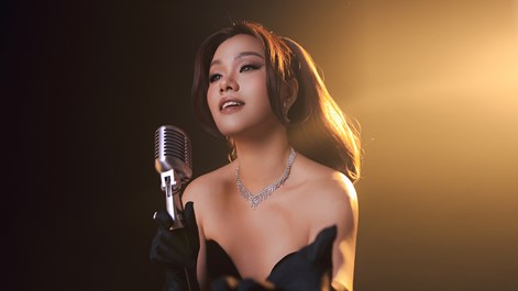 “Thay lời muốn nói” tháng 5: Gợi nhắc về nơi bình yên để trở về