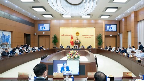 Quốc hội bước vào tuần làm việc cuối của kỳ họp thứ 10, thông qua Luật Báo chí (sửa đổi)