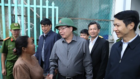 Phó Thủ tướng Hồ Quốc Dũng: Cần thần tốc, dứt điểm xây, sửa nhà cho dân vùng bão lũ Gia Lai trước Tết