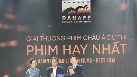 Cánh cửa lớn đưa điện ảnh Việt ra thế giới