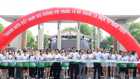 Thuốc lá và những tác hại nghiêm trọng tới sức khỏe học đường