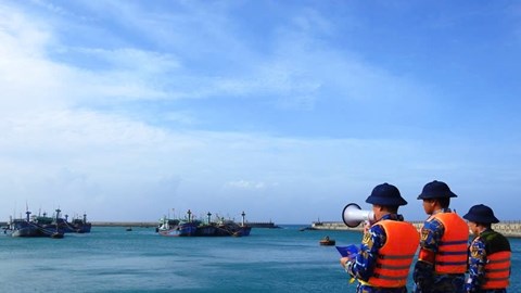 Trường Sa, DK1 chủ động ứng phó khẩn cấp với bão số 15 