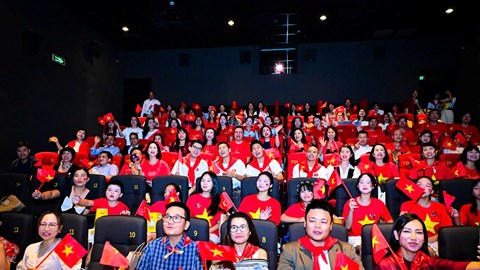 “Tổ quốc trong tim” – Từ Concert Quốc gia đến hành trình chạm tới trái tim qua màn ảnh rộng